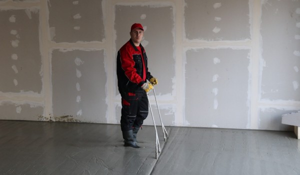 Cementový samonivelační litý potěr - CEMLEVEL