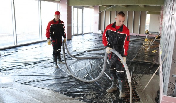 Cementový samonivelační litý potěr - CEMLEVEL